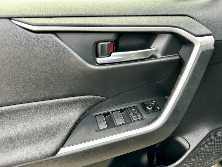 Toyota Rav4 2.0 Xle At 2024 Usado  Usado en Kovacs Usados