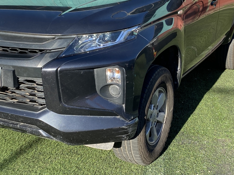 Mitsubishi L200 L200 Work Cr Wf 2.4 2021 Usado en Rosselot Usados