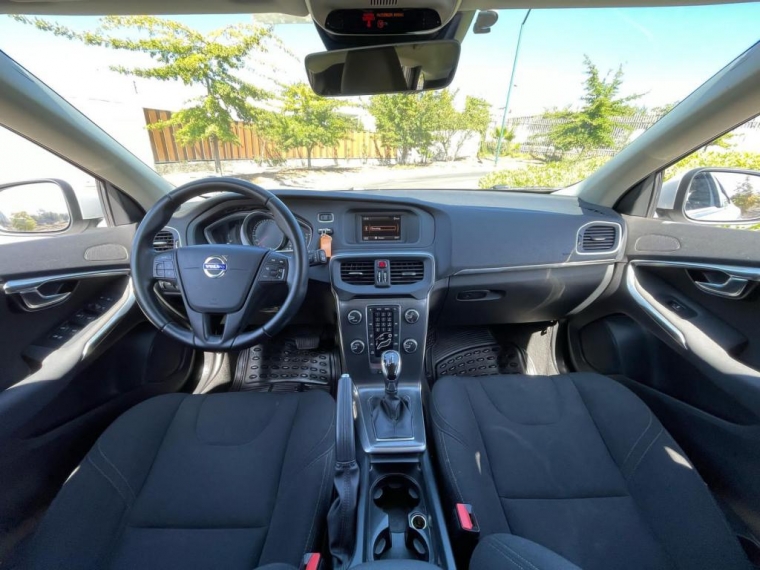Volvo V40 Comfort Aut 2016  Usado en Automarket Chile