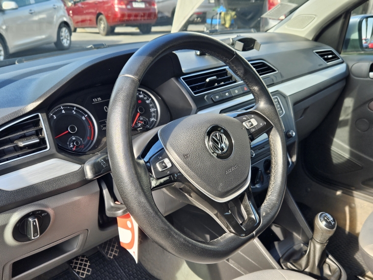 Volkswagen Voyage Highline 1.6 Mt 2022 Usado  Usado en Kovacs Usados