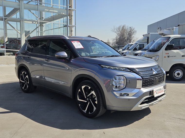 Mitsubishi New outlander New Outlander 4x4 At Gls Limited Mn 2024 Usado en Rosselot Usados