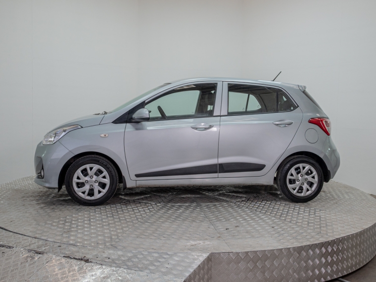 Hyundai Grand i10 1.2 Sdn Mt Gls 2ab Ac Abs Pe 2019 Usado  Usado en Webautos.cl
