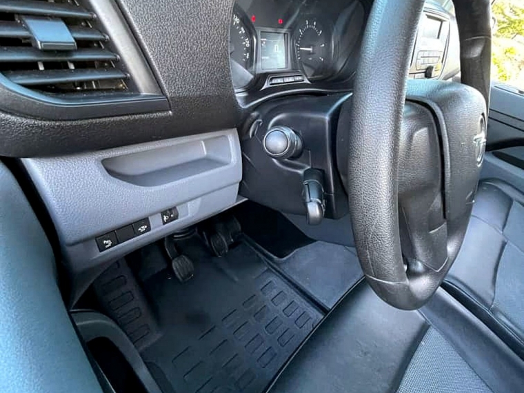 Opel Vivaro Td 150 2.0 Mt 2021  Usado en Automarket Chile