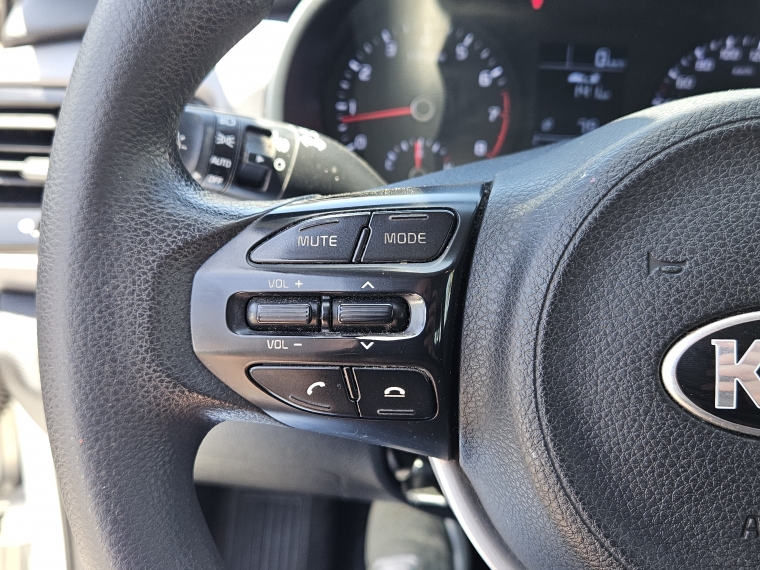 Kia Rio 5 Ex Full 1.4 Mt 2019 Usado  Usado en Kovacs Usados