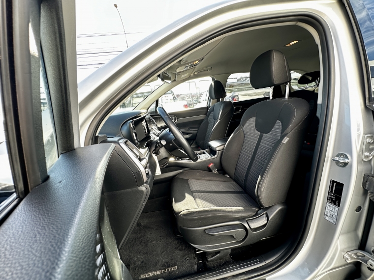 Kia Sorento Sorento Ex 2.5 Aut 2021 Usado en Rosselot Usados