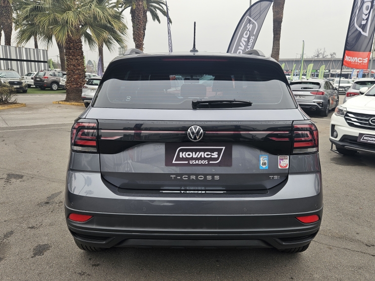 Volkswagen T-cross Tsi Trendline Mt 1.0 2023 Usado  Usado en Kovacs Usados