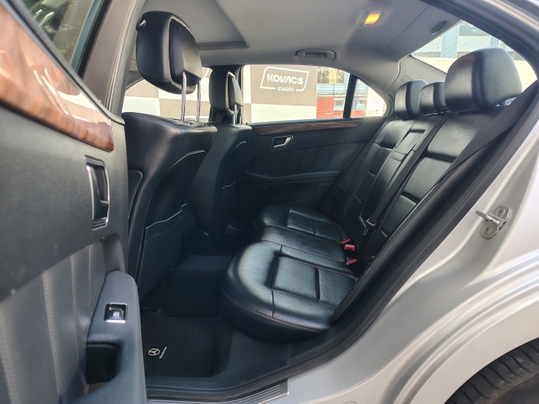 Mercedes benz E 220 Cdi Blue Efficiency Elegance Aut 2.1 2012 Usado  Usado en Kovacs Usados