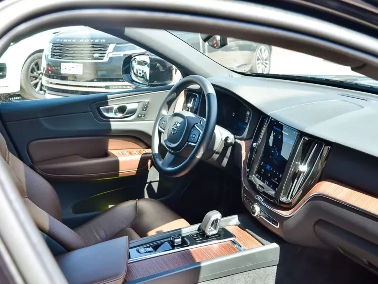 Volvo Xc60 T8 Recharge Plus Hybrid Awd At 5p 2024 Usado Usado en Webautos.cl Volvo Xc60 T8 Recharge Plus Hybrid Awd At 5p 2024 Usado Usado en Webautos.cl