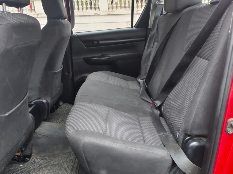 TOYOTA HILUX DX 4X2 2.4 - imagen 14
