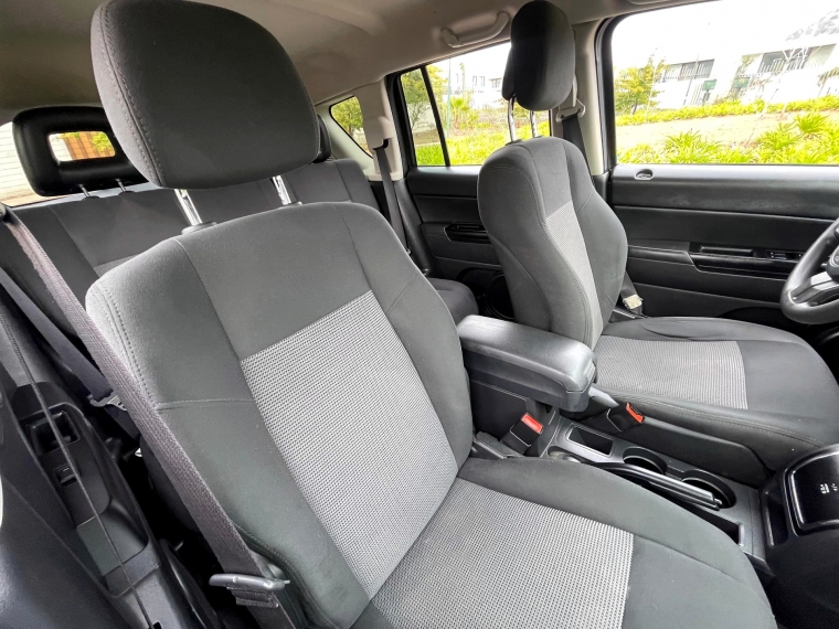 Jeep Compass Sport 2.4 Aut 2015  Usado en Automarket Chile
