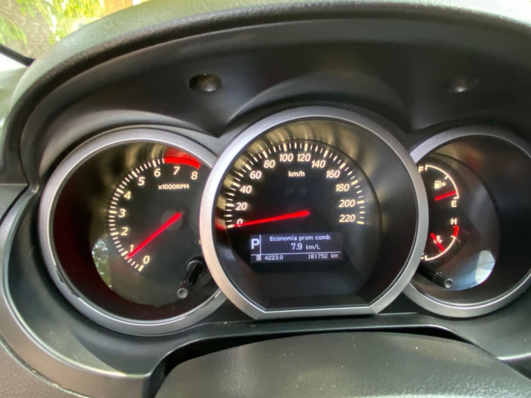 Suzuki Grand nomade Glx 4x2 Sport 2.4 Aut 2013 Usado  Usado en Webautos.cl