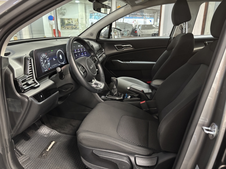 Kia Sportage Ex 2.0l Gsl 6mt 2wd 2024  Usado en Grass & Arueste