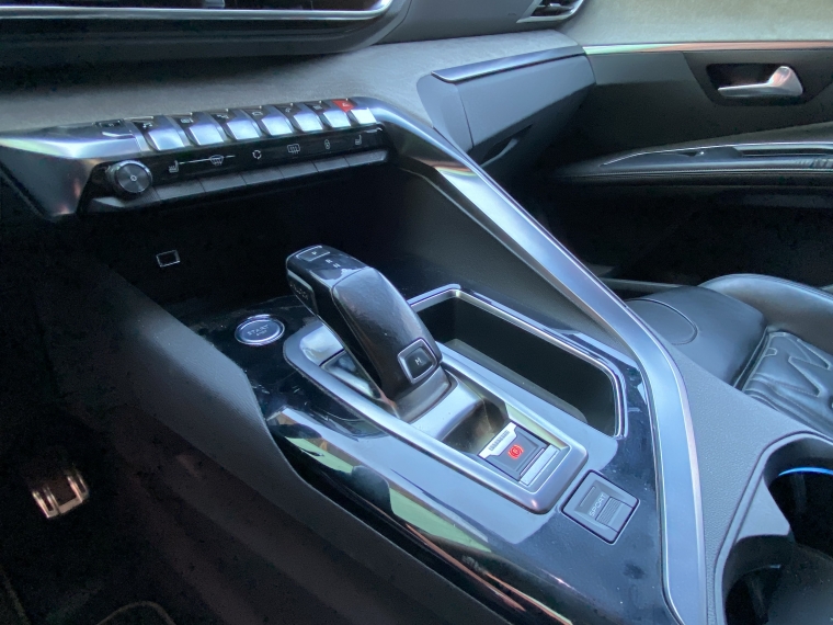 Peugeot 5008 5008 Blue Hdi 180 Hp 2.0 Aut 2019 Usado en Rosselot Usados