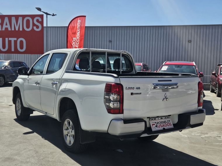 Mitsubishi L200 L200 D/c 2.4 Katana Crt 4x4 Special Pack 2023 Usado en Rosselot Usados