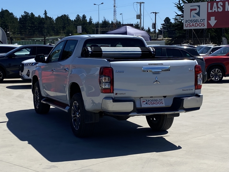 Mitsubishi L200 New L200 Dakar Crs 4x4 2.4 Aut 2021 Usado en Rosselot Usados