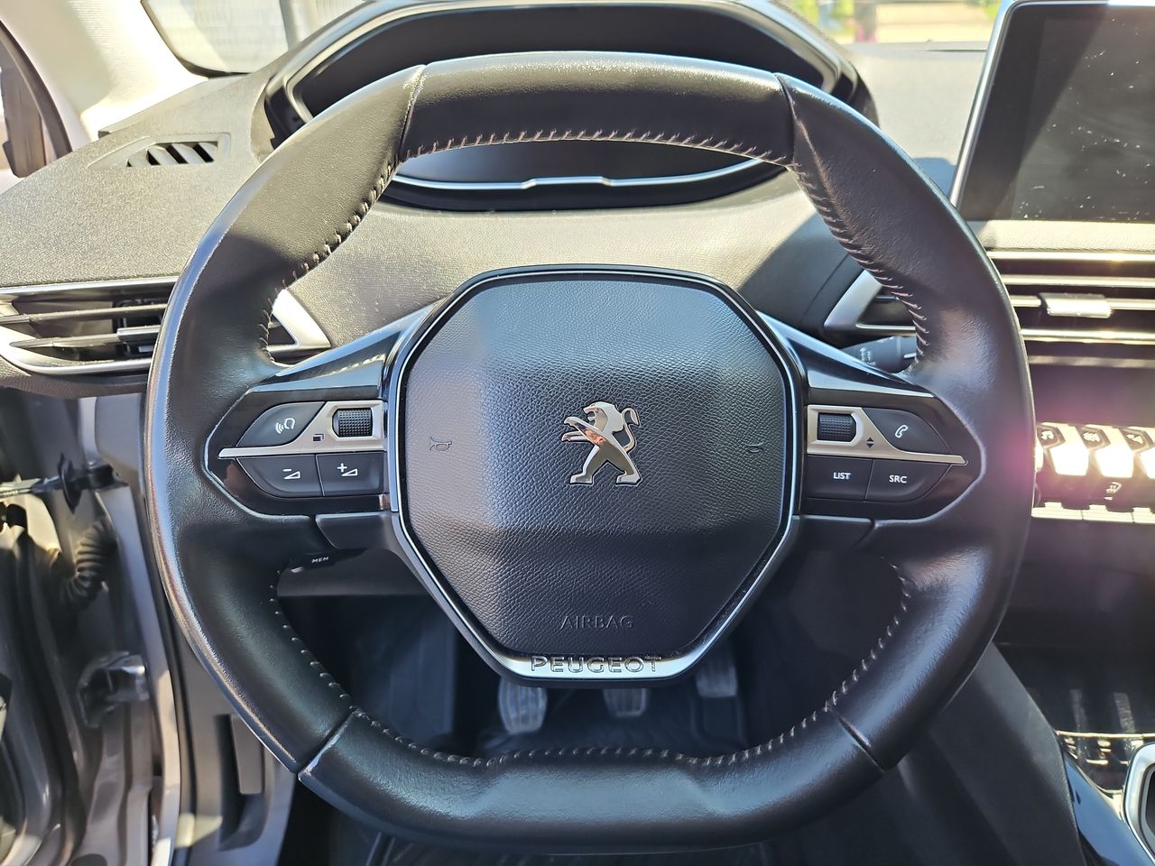 Peugeot 208 3008 Puretech 1.2l 2022 Usado en Usados de Primera - Sergio Escobar