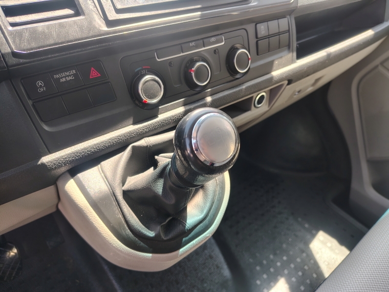 Volkswagen T6 Transporter T6 4x4 2.0 2017 Usado en Rosselot Usados