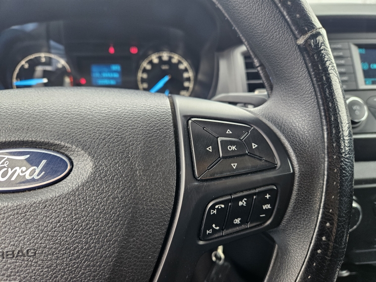 Ford Ranger 2.2 Dsl Xl Mt 4x4 Diesel 2023 Usado  Usado en Kovacs Usados