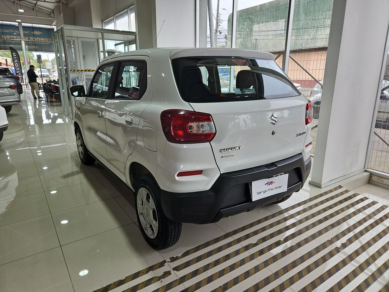 Suzuki S-presso S Presso Hb 1.0 2023 Usado  Usado en Webautos.cl