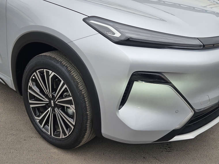 Geely Ex7 — foto 7 de 20