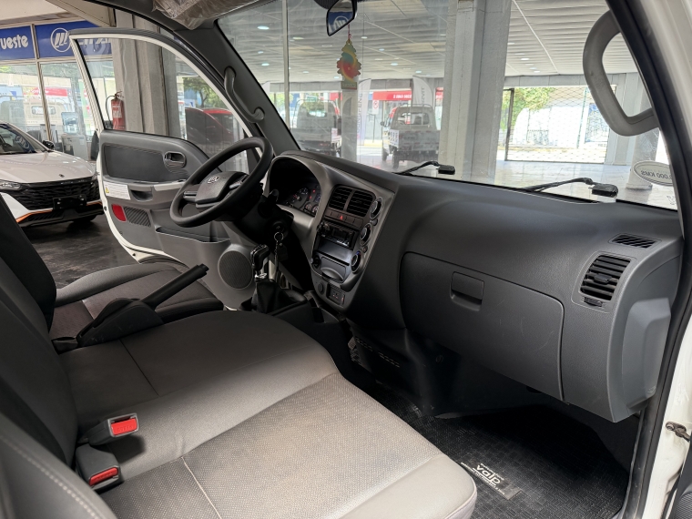 Kia Frontier Lx 2.5 P/up 6mt 2022  Usado en Grass & Arueste