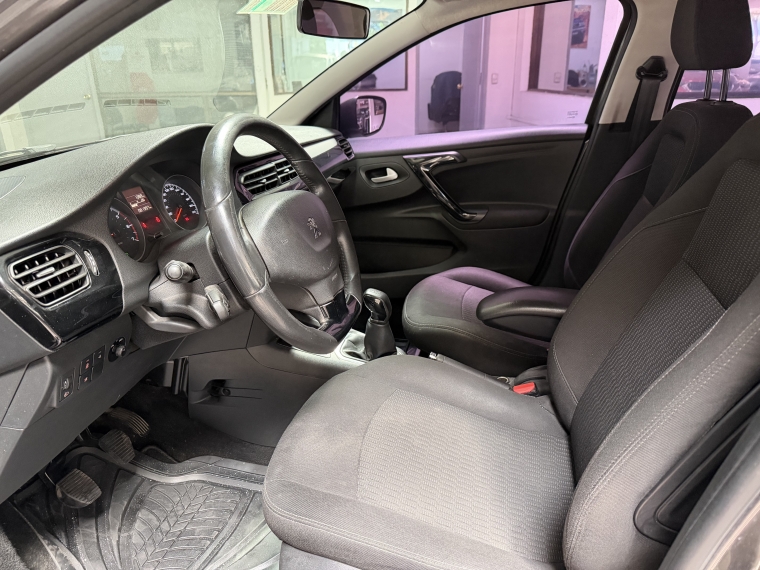 Peugeot 301 Allure Pack 1.6l Hdi 92hp 2021  Usado en Grass & Arueste