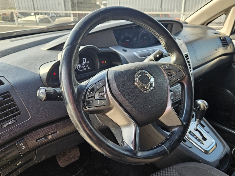 Ssangyong Stavic Stavic Xdi 4x2 At 2.2 - Rd201 Euro Vi 2019 Usado en Rosselot Usados