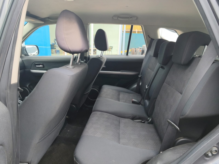 Suzuki Grand nomade 2.4 Glx Se Mt 4x2 2016 Usado Usado en Webautos.cl Suzuki Grand nomade 2.4 Glx Se Mt 4x2 2016 Usado Usado en Webautos.cl