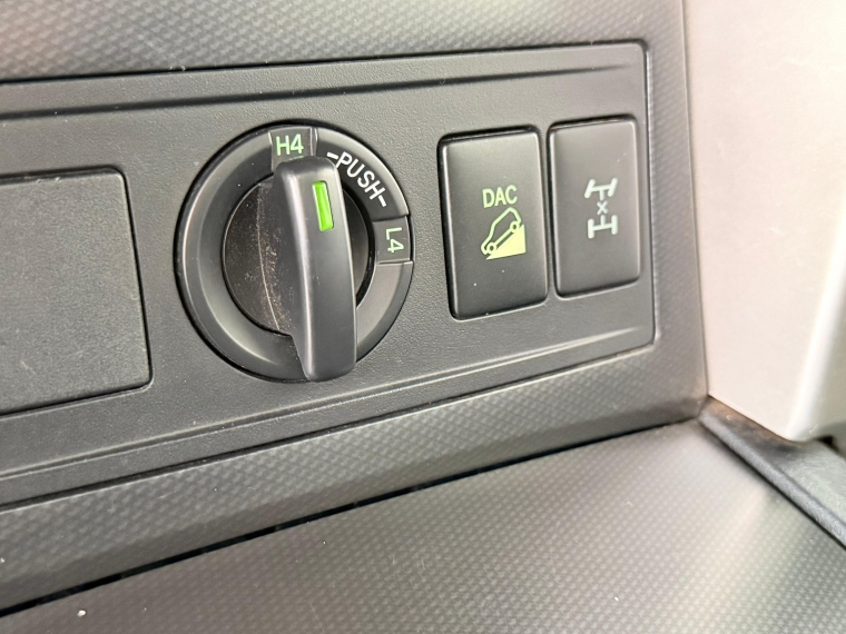 Toyota Land cruiser Prado Vx 2011 Usado en Automotriz Olea Flaño