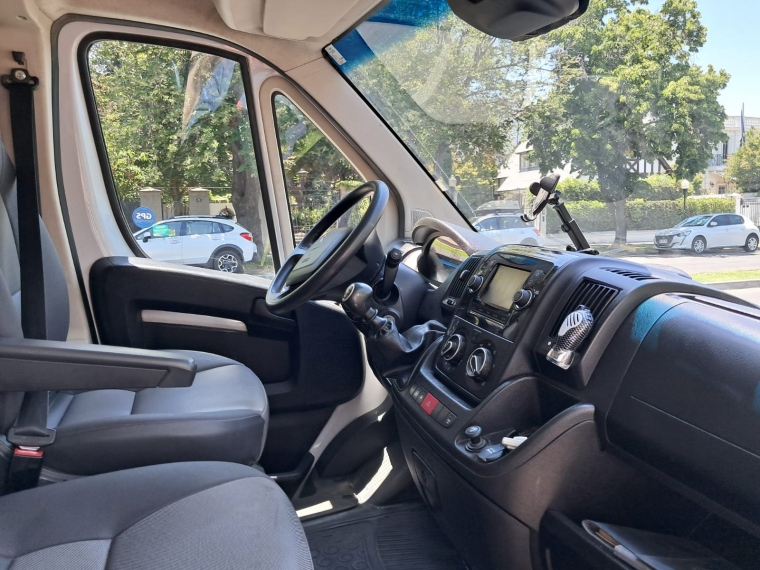 Peugeot Boxer Hdi L2h2 2.0  2022  Usado en GT Autos