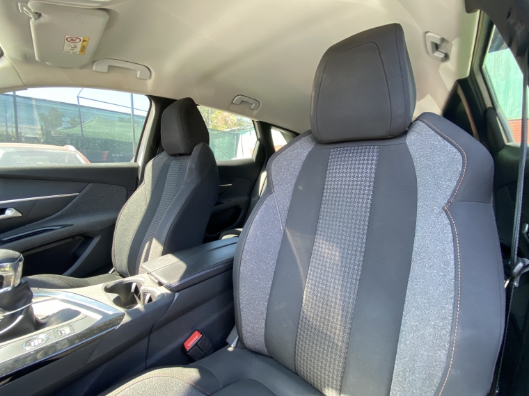 Peugeot 3008 3008 Puretech 1.2l 2023 Usado en Rosselot Usados