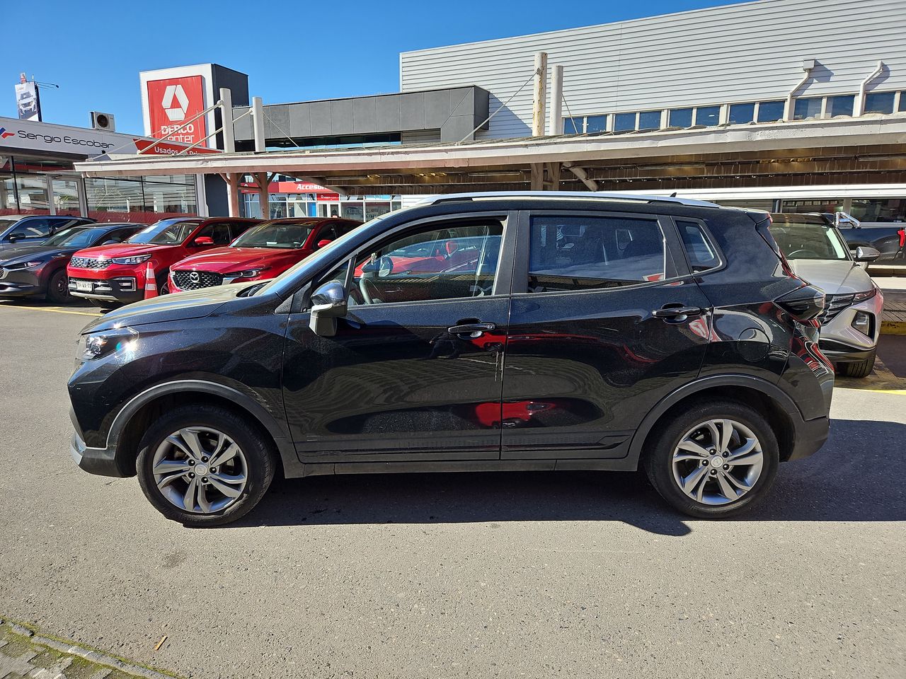 Changan Cs15 Cs15 Hb 4x2 1.5 2023 Usado en Usados de Primera - Sergio Escobar