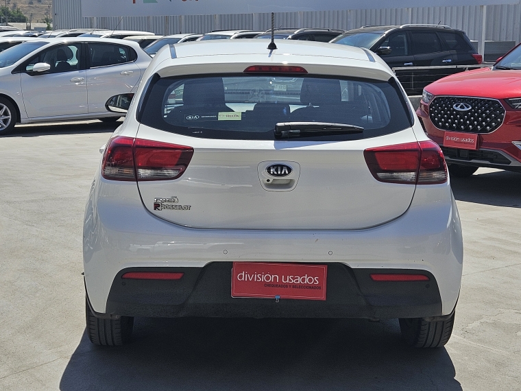 Kia Rio 5 Rio 5 C Ex 1.4l 6mt Ac Ci - 2078 2020 Usado en Rosselot Usados