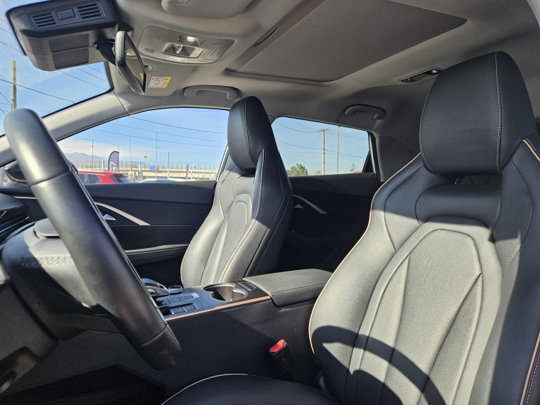 Omoda C5 1.5t Cvt Luxury 2025 Usado  Usado en Kovacs Usados