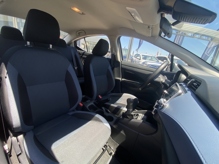 Nissan Versa 1.6 Advance Mt 2024 Usado  Usado en Kovacs Usados