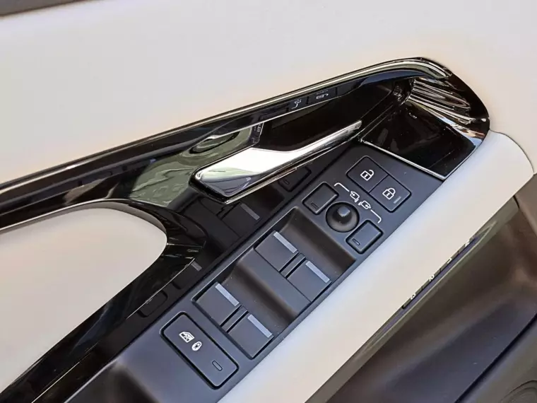 Land rover Evoque 2.0i S 200hp 2025 Usado  Usado en Webautos.cl