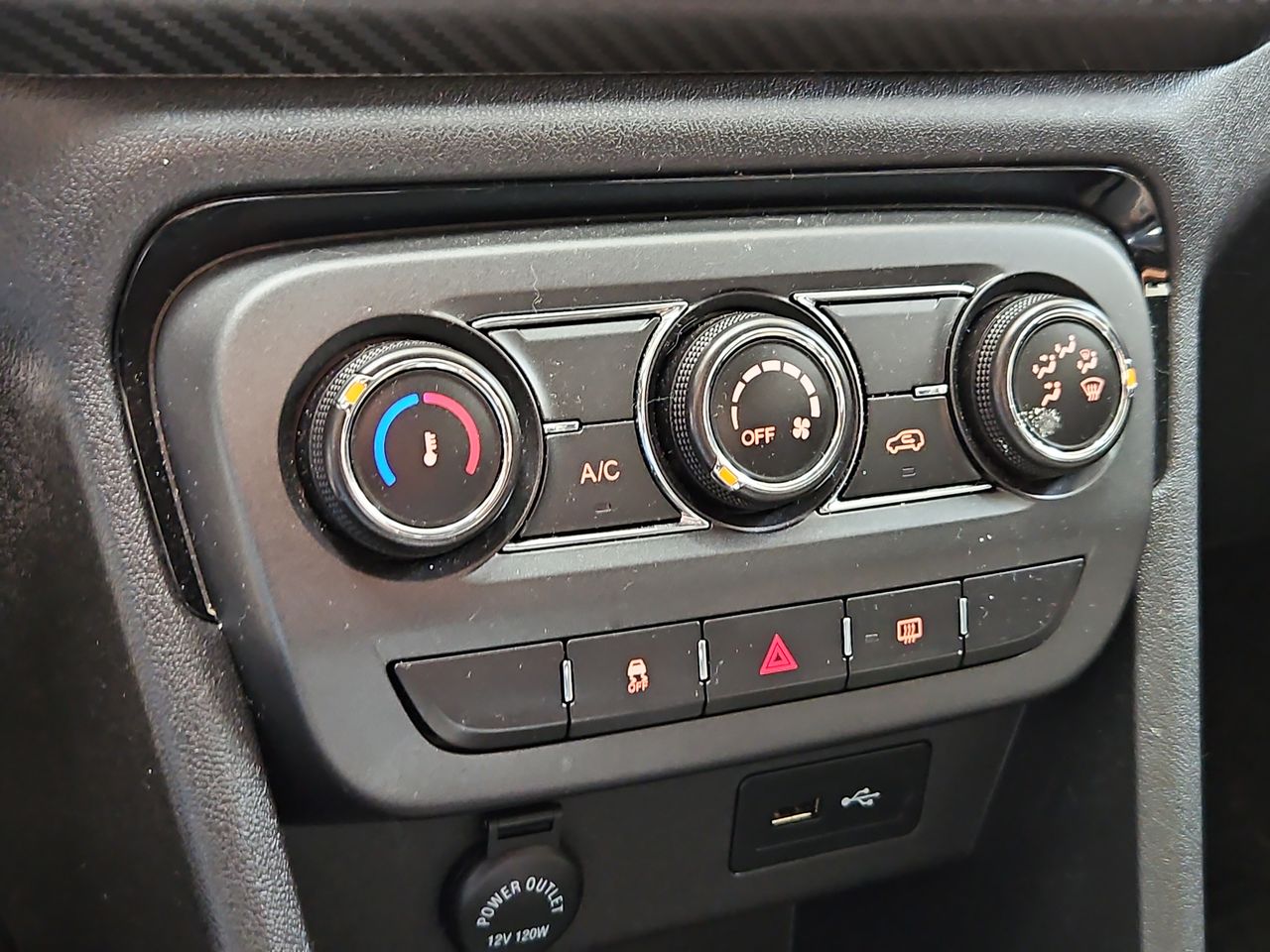 Chery Tiggo 2 Tiggo 2 Gls Mt 1.5 2024 Usado en Usados de Primera - Sergio Escobar