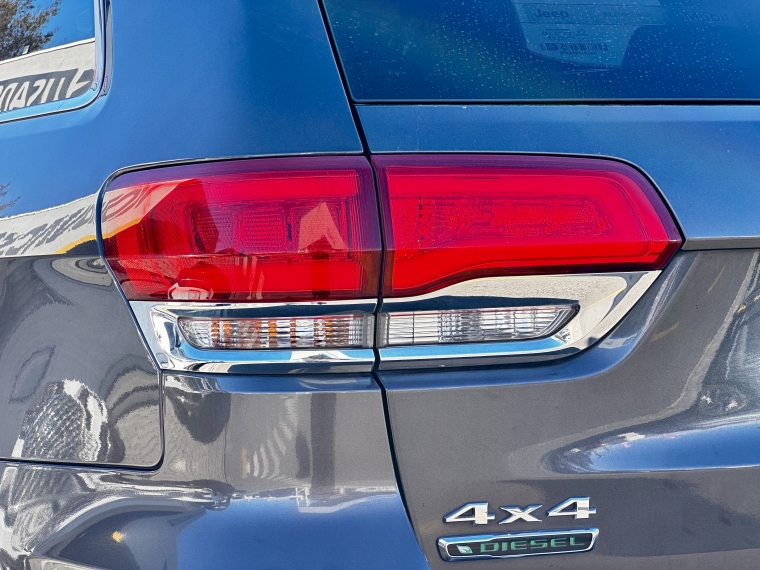 Jeep Grand cherokee 3.0 Laredo At 4x4 Diesel 2020 Usado  Usado en Kovacs Usados