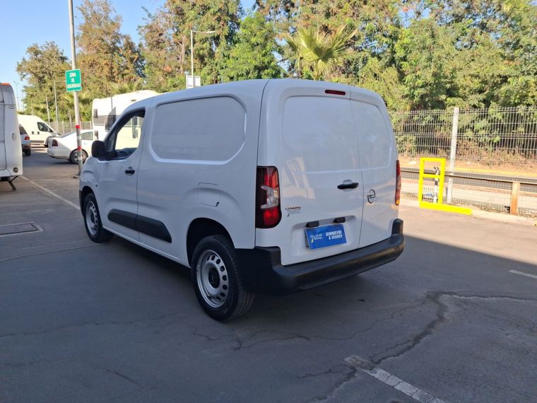 Opel Combo 1.6 Combo Td Diesel Mt 5p 2024 Usado  Usado en Webautos.cl