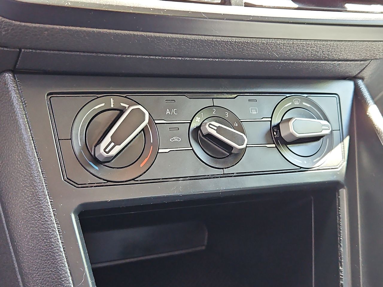 Volkswagen Nivus Nivus Tsi 1.0 Aut 2022 Usado en Usados de Primera - Sergio Escobar