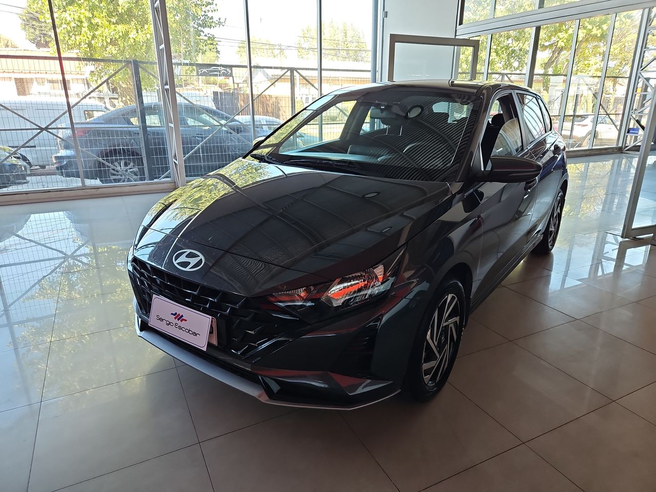 Hyundai I-20 I20 B13 Mpi 1.4 Aut 2024 Usado en Usados de Primera - Sergio Escobar