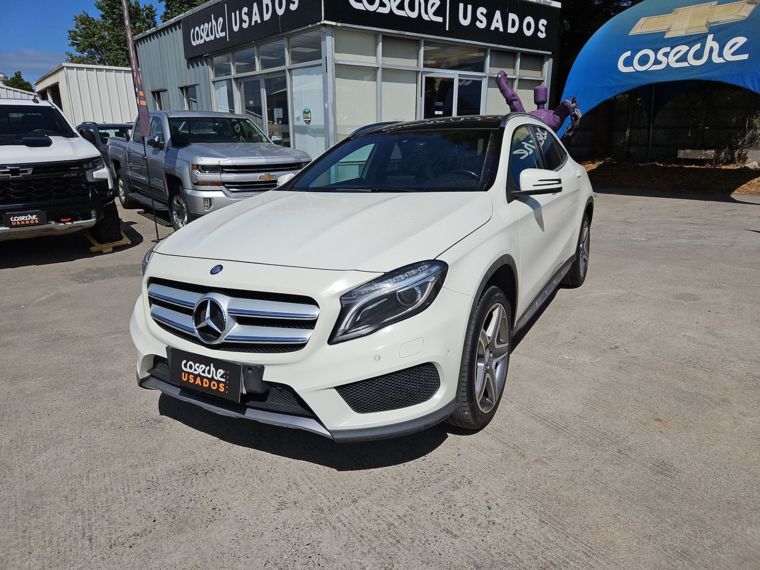 Mercedes benz Gla 250 2.0 4matic 4wd At 5p 2017 Usado  Usado en Webautos.cl