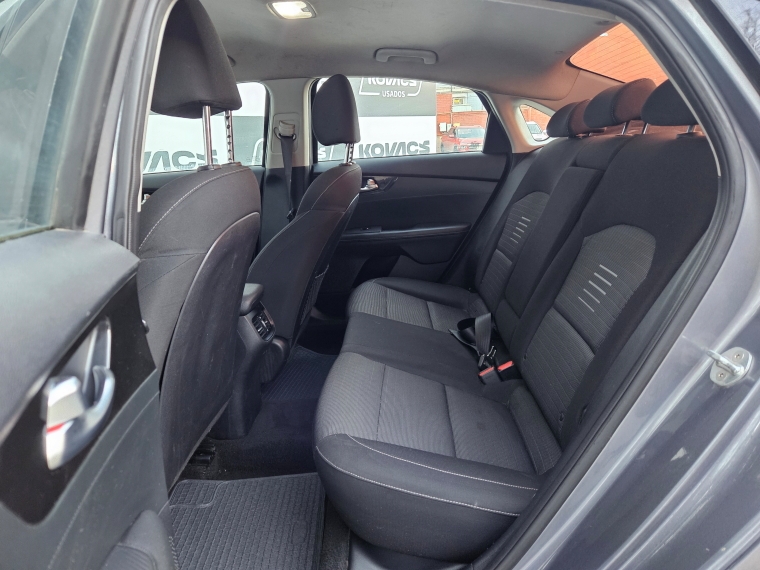 Kia Cerato 1.6 Ex Mt Full 2019 Usado  Usado en Kovacs Usados