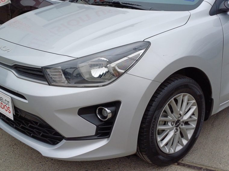 Kia Rio 5 Rio 5 Ex 1.4l 6mt - 1876 2024 Usado en Rosselot Usados