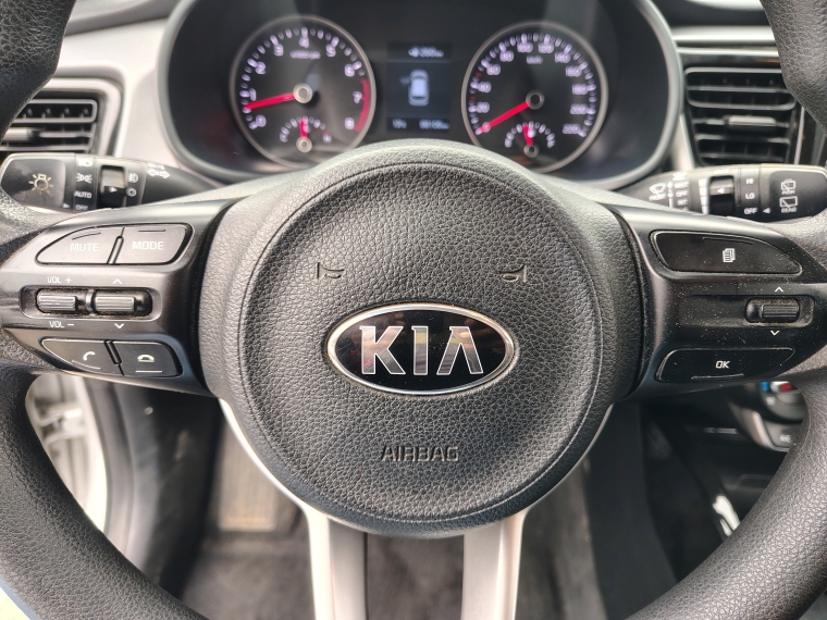 Kia Rio 5 Rio 5 Ex 1.4 2019 Usado en Rosselot Usados