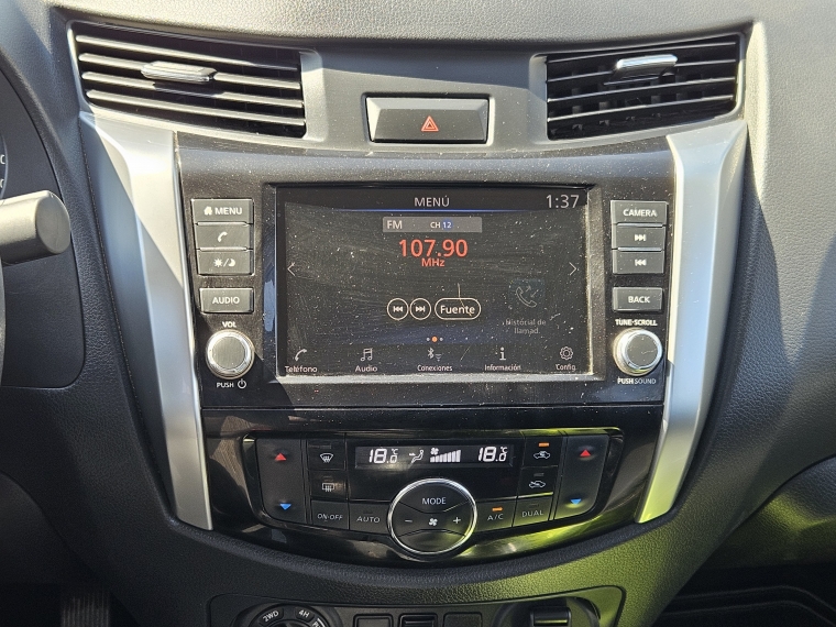 Nissan Navara D Cab  Mt 4x4 2.3 2022 Usado  Usado en Autoselect Usados