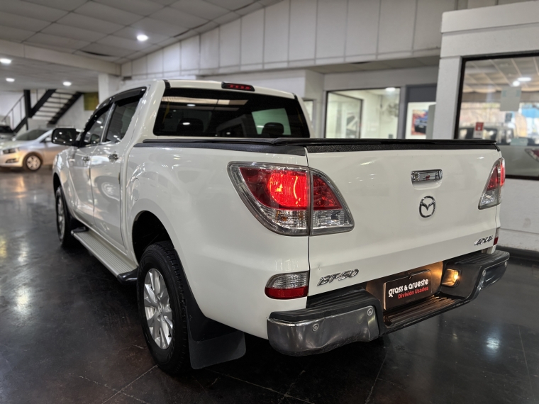 Mazda Bt-50 Sdx 4x4 3.2l Aut 2016  Usado en Grass & Arueste