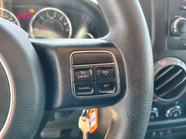 Jeep Wrangler Unlimited Sport 3.6 At 2014 Usado  Usado en Kovacs Usados