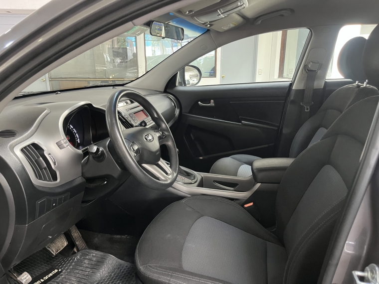 Kia Sportage Lx 2.0 Gsl Aut 2wd 2016  Usado en Grass & Arueste Usados