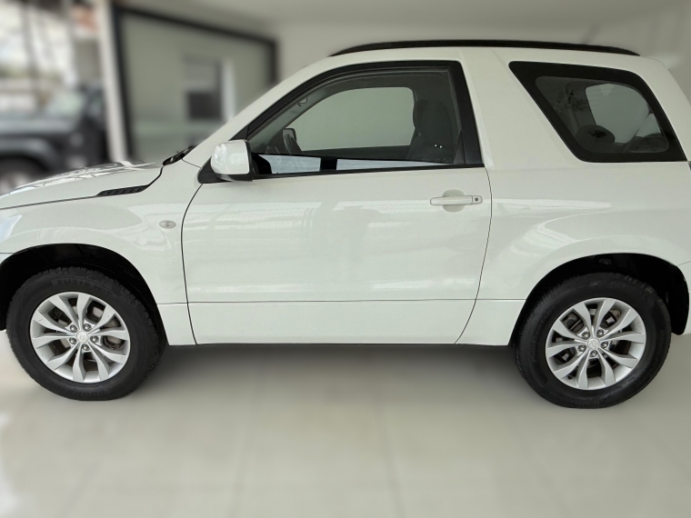 Suzuki Grand vitara Glx Sport 4x4 2.4 2013 Usado en Automotriz Olea Flaño